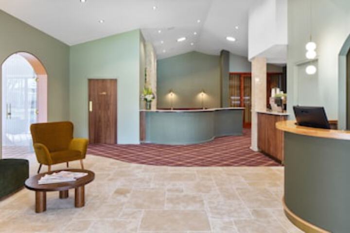 Hotel Interior 4 of 120