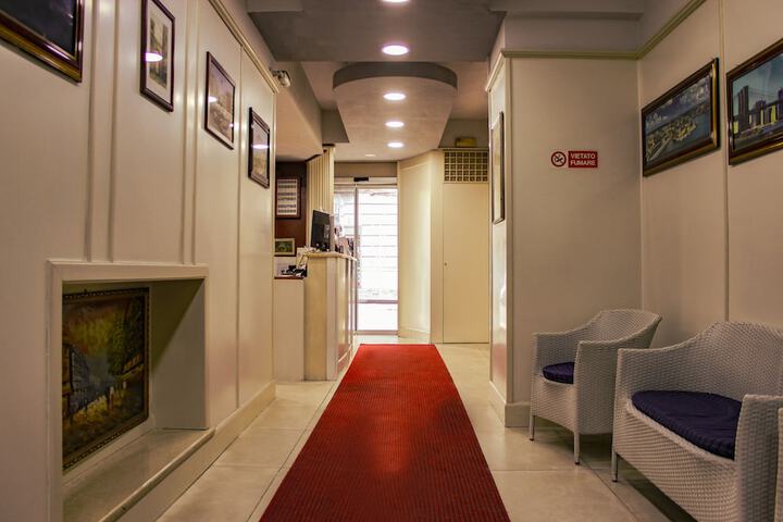 Hotel Interior 5 of 79