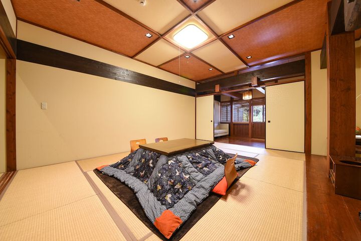 Room 22 of 119