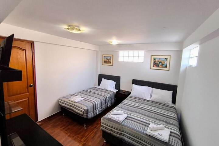 Room 4 of 15