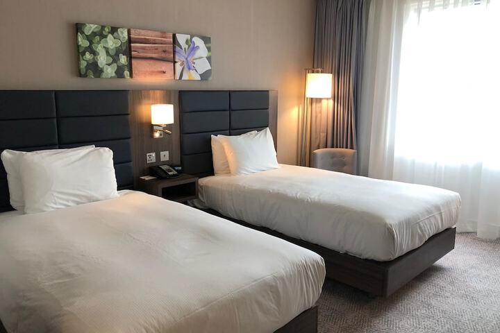 Room 11 of 87