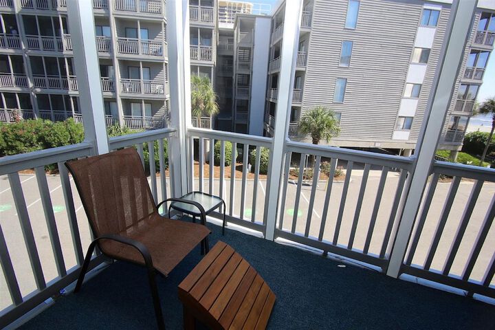 Terrace/Patio 107 of 109