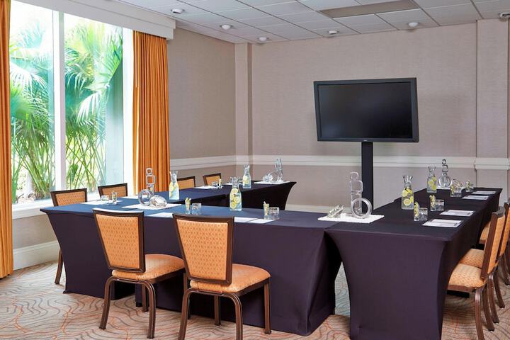 Meeting facility