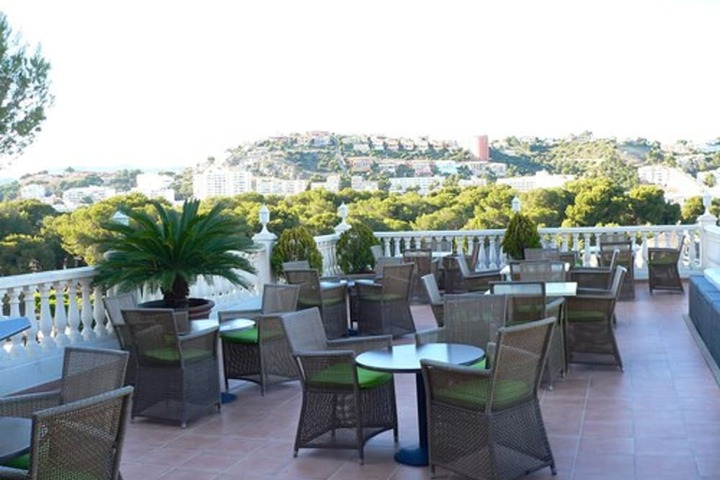 Terrace/Patio 38 of 40