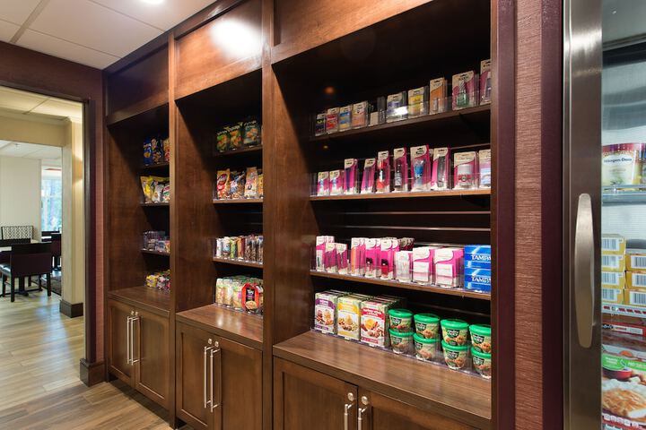 Snack bar