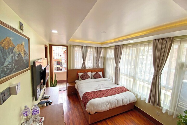 Room 7 of 51