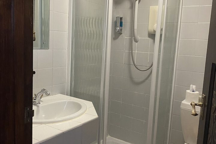 Room 44 of 67