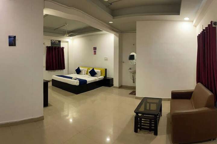 Room 8 of 26