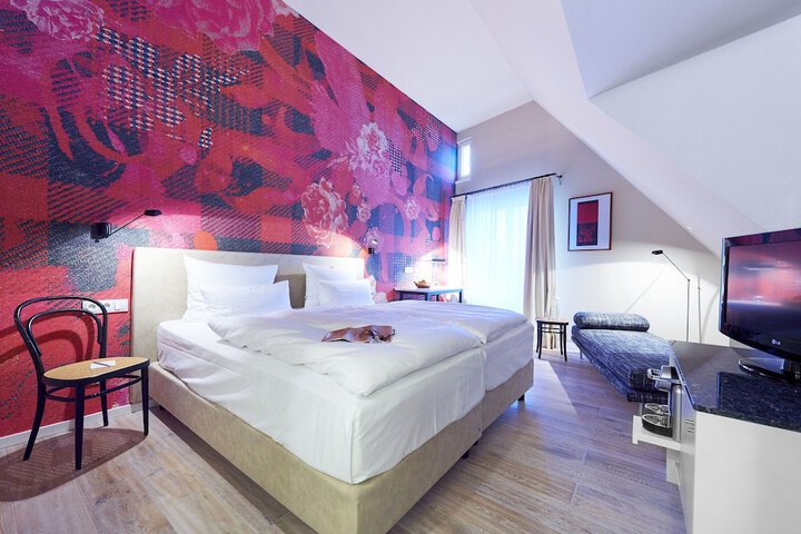 Room 26 of 72