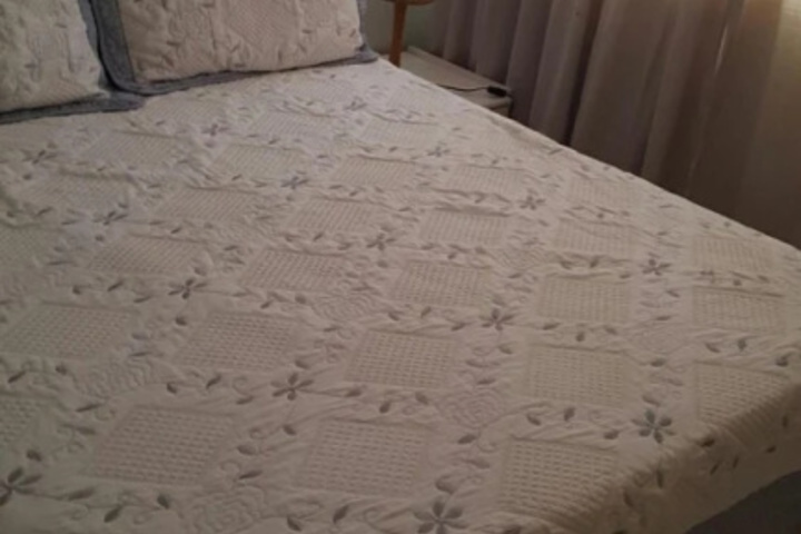 Room 2 of 8