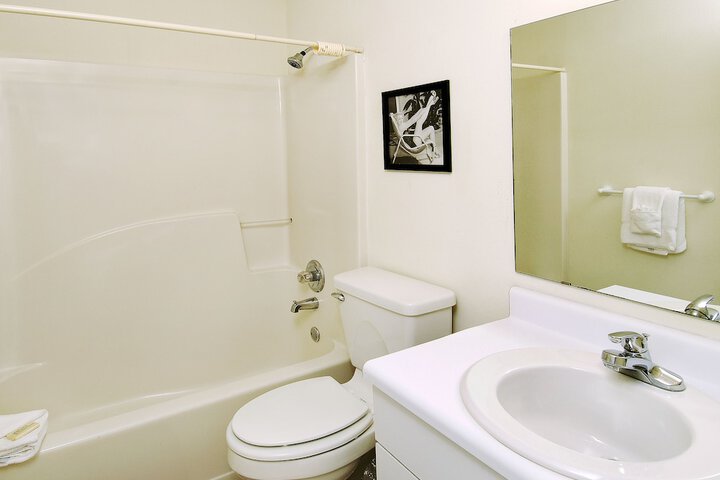 Room 10 of 23
