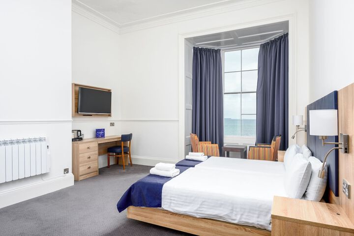 Room 48 of 86