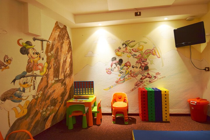 Childrens Activities 50 of 68