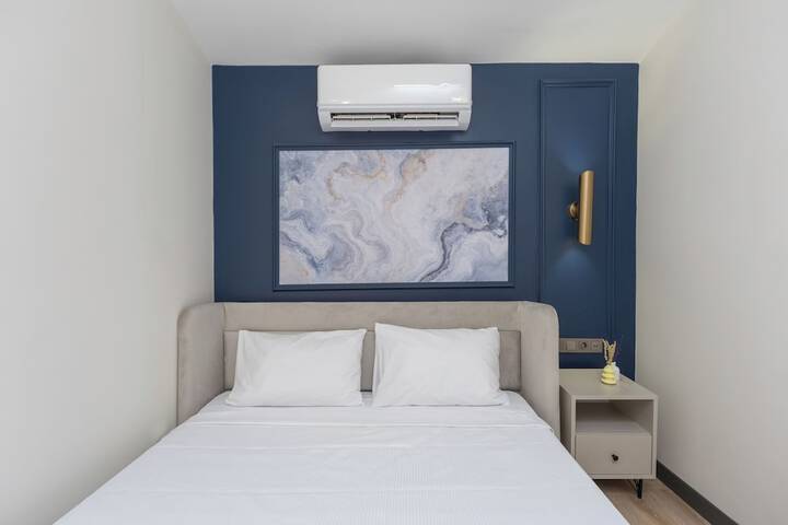 Room 27 of 111