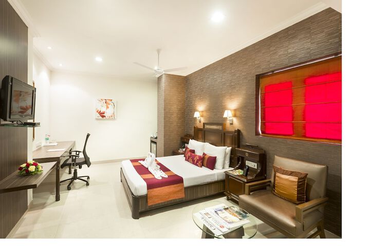Room 3 of 34