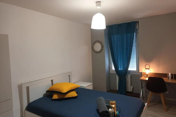 Room 3 of 11