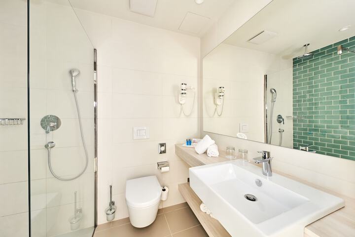 Clean Restrooms