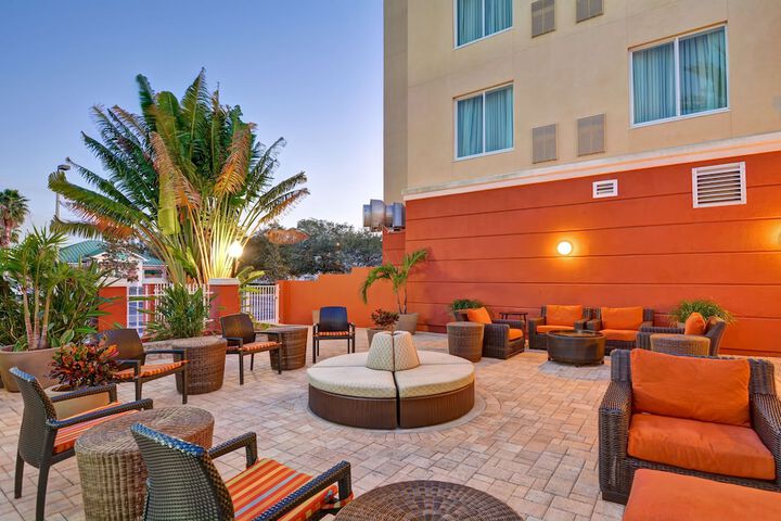 Terrace/Patio 38 of 43