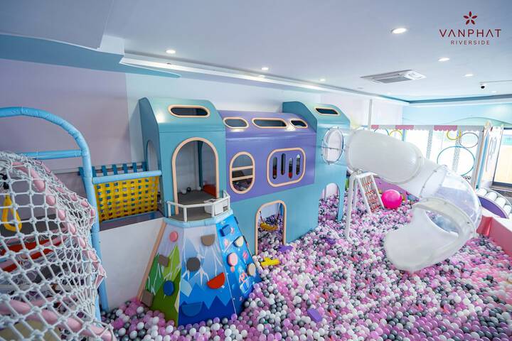 Childrens Activities 99 of 137