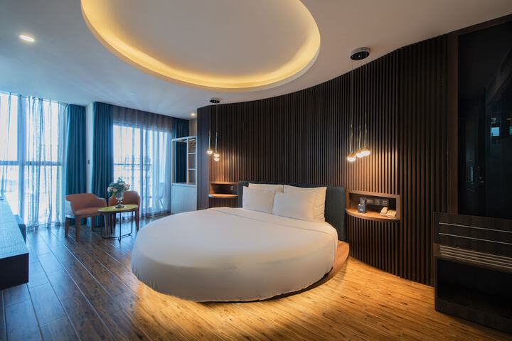 Room 40 of 130