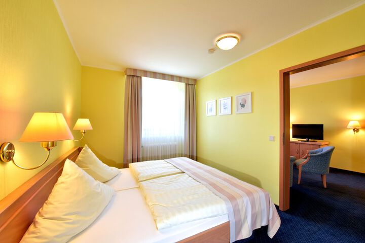 Room 10 of 132