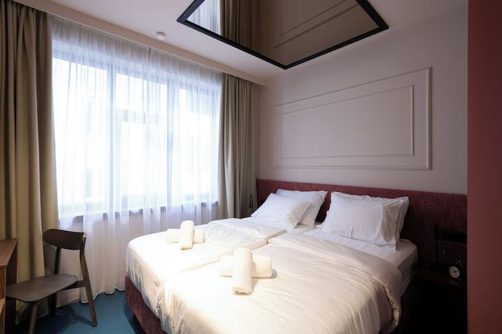 Room 30 of 133