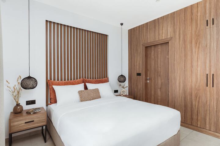 Room 10 of 43