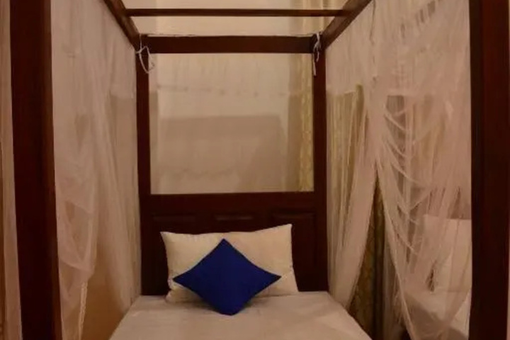 Hotel Romaya