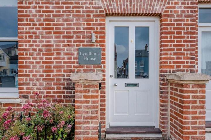 General 6 of 52