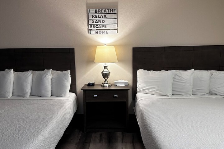 Room 53 of 159