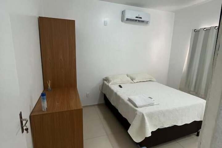 Room 7 of 16