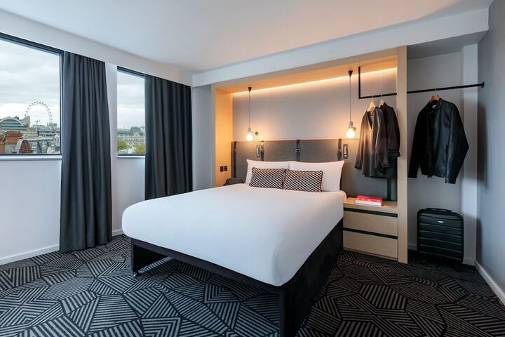 Room 47 of 64