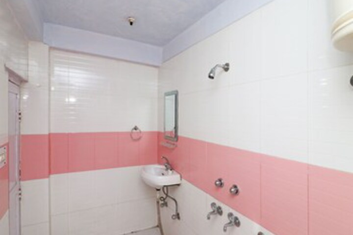 Room 3 of 22