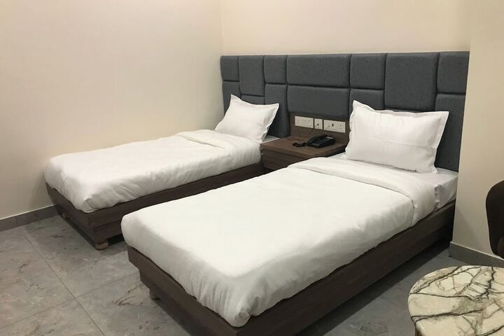Room 20 of 53