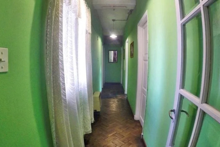 Room 17 of 25