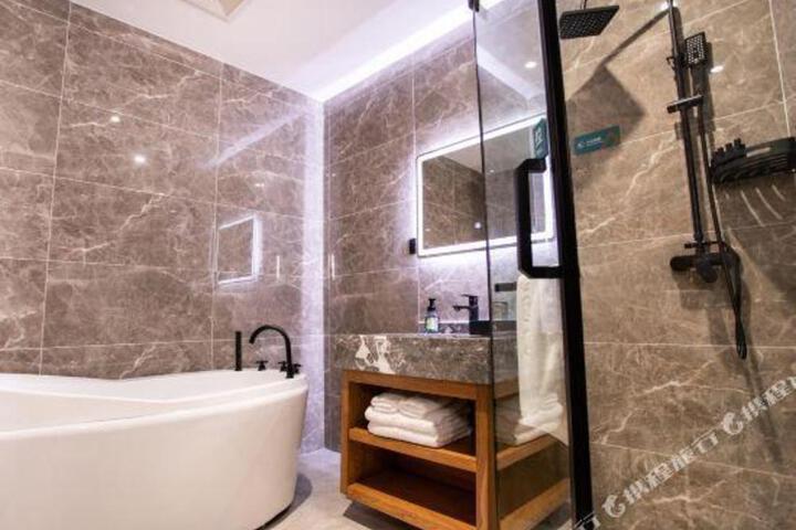 Zigong Manju luxury hotel