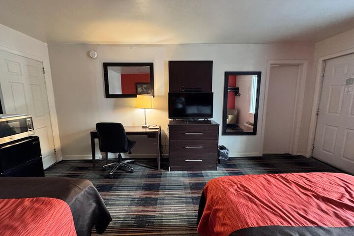 Room 16 of 29