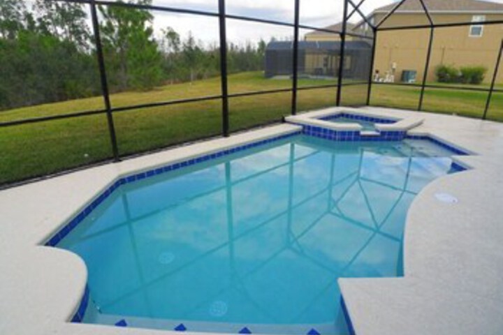 Terrace/Patio 13 of 13