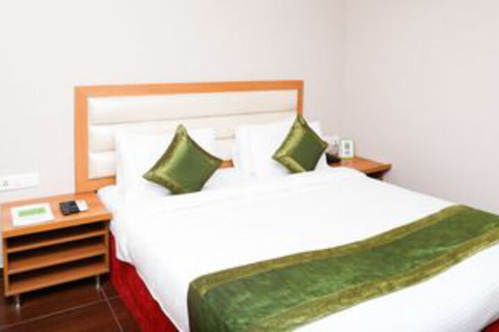 Room 20 of 34