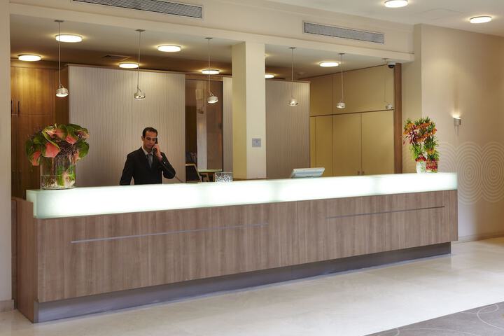 Hotel Interior 6 of 40