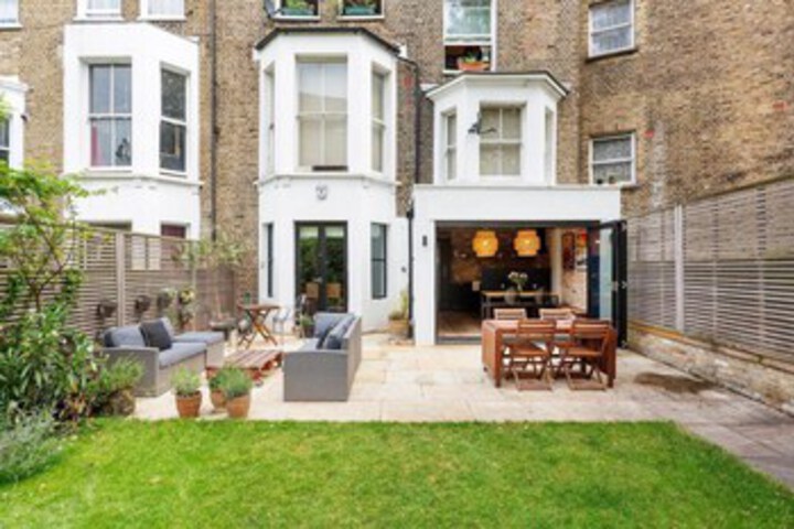Terrace/Patio 22 of 23