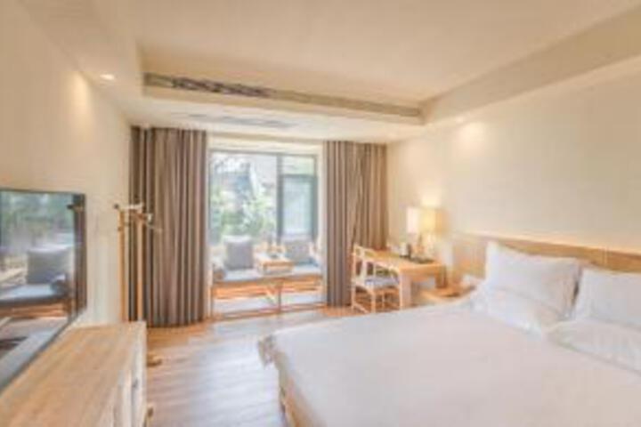 Room 21 of 23