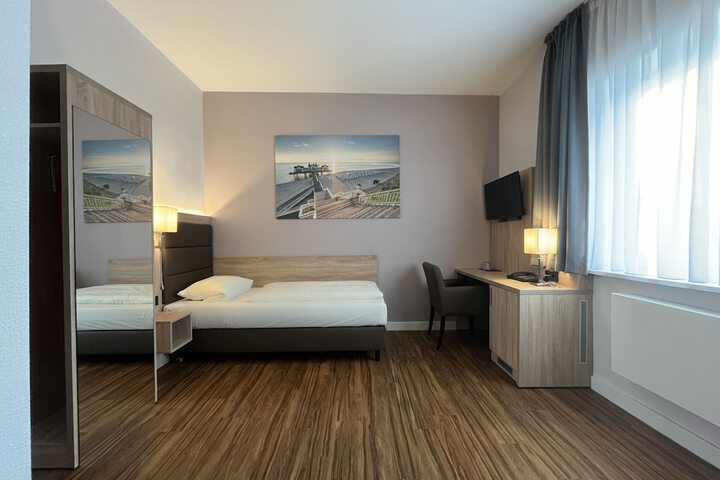 Room 55 of 92