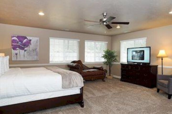 Room 70 of 150