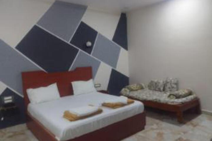 Room 20 of 53