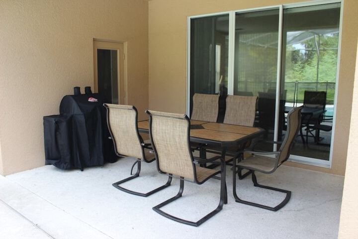 Terrace/Patio 28 of 29