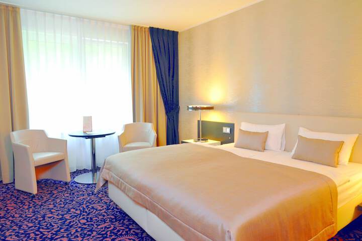 Room 20 of 92