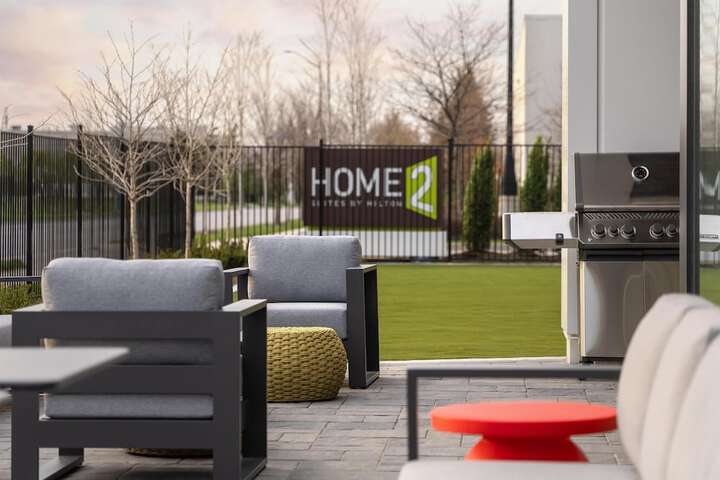 Terrace/Patio 40 of 43