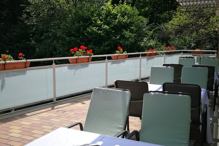Terrace/Patio 8 of 39