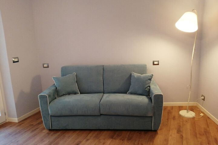 Room 5 of 68